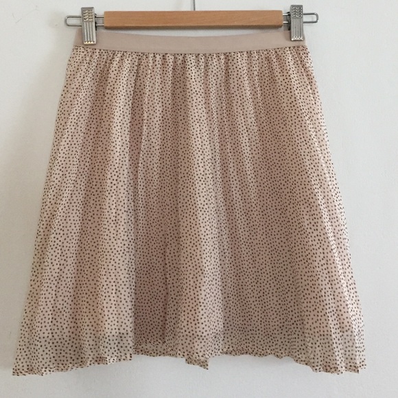 Poka-dotted skirt