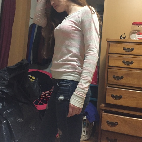 Grey and pink long sleeve - Picture 3 of 3