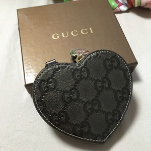 Gucci heart key coin purse
