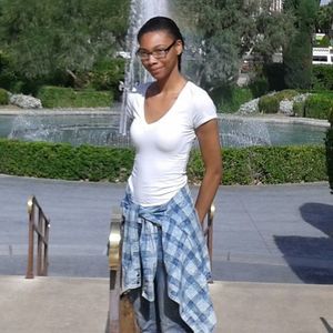 Meet your Posher, Shamari