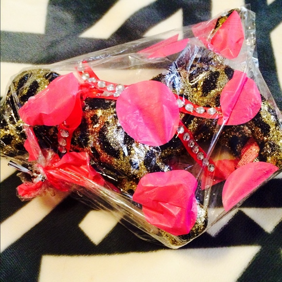 SOLD - Picture 4 of 4