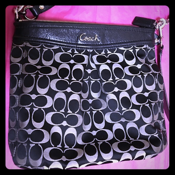Authentic Coach Crossbody bag