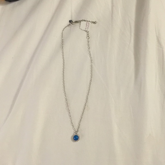 Blue pendant necklace - Picture 3 of 3