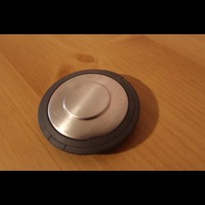 Becca highlighter in moonstone