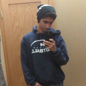 Meet your Posher, Damion