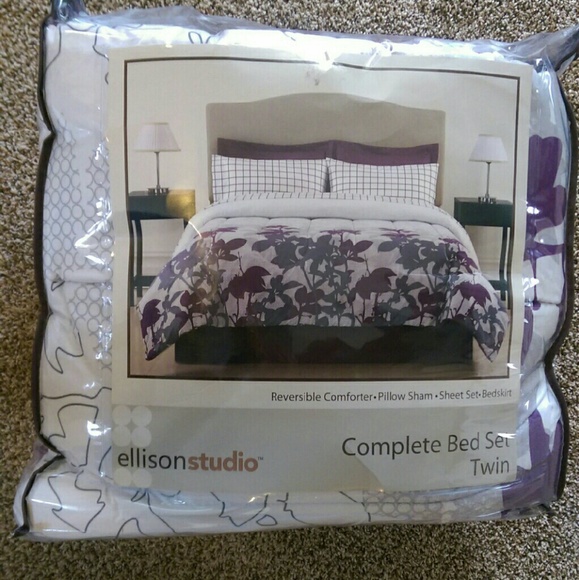 Ellison Studio Complete Bedding Set for Twin XL