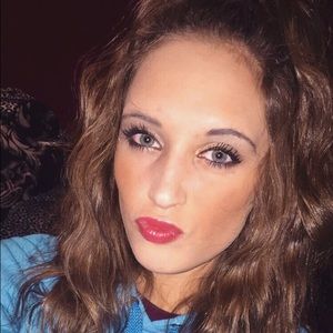 Meet your Posher, Tiffany