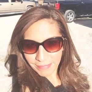 Meet your Posher, Lorena