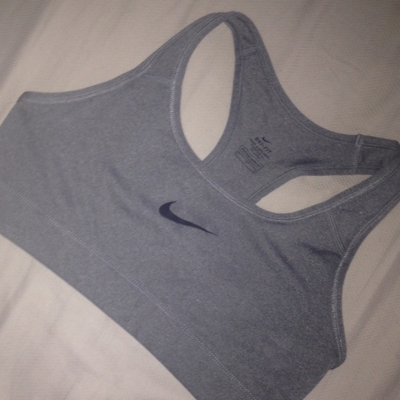 nike gray sports bra