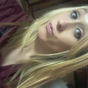 Meet your Posher, Garilynn