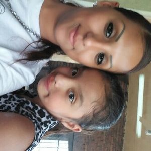 Meet your Posher, Nohemi