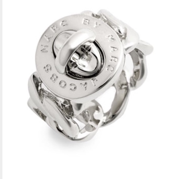 MARC By Marc Jacobs Turnlock Katie Ring