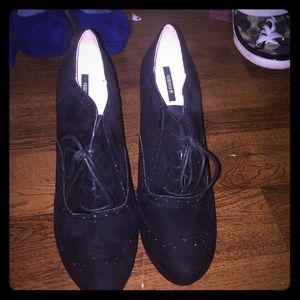 Forever 21 suede booties