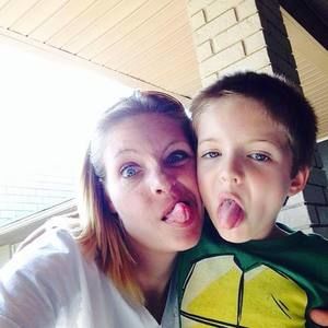 Meet your Posher, April