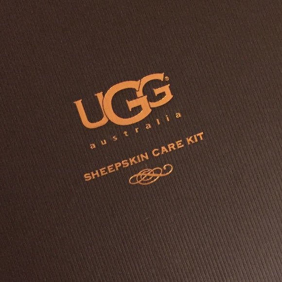 UGG sheepskin care kit
