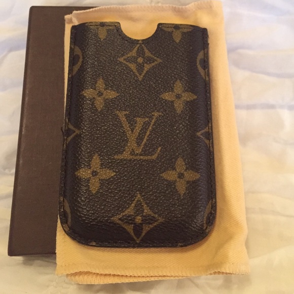 Louis Vuitton iPhone Case - Picture 2 of 3