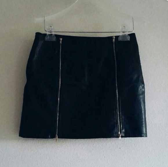 Pleather skirt for Janice 😍😍