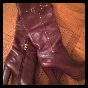 Authentic Tory Burch platform boots