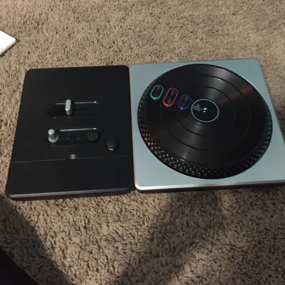 DJ HERO 2 GAME - Picture 4 of 4