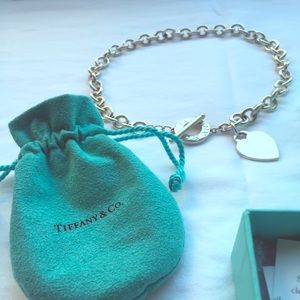 Tiffany & Co. Heart tag toggle necklace