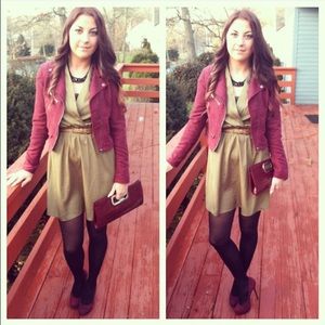 Olive green v neck wrap dress with belt S-M