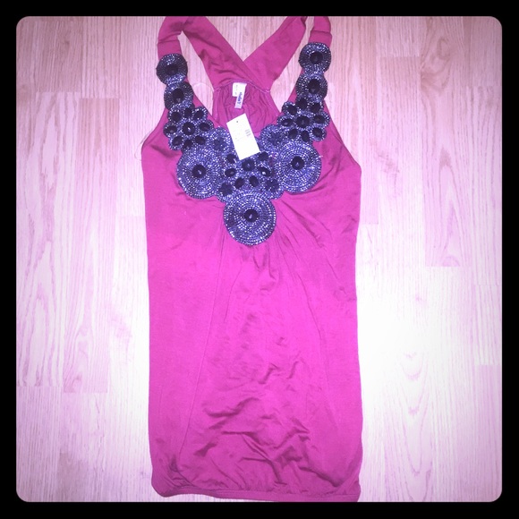 NWT Maurice's top