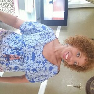 Meet your Posher, Charleeta