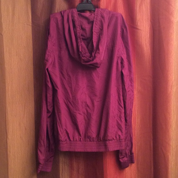 Jacket - Picture 3 of 4