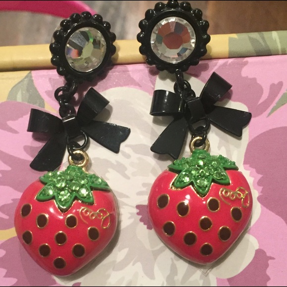 Betsy Johnson strawberry bow earrings