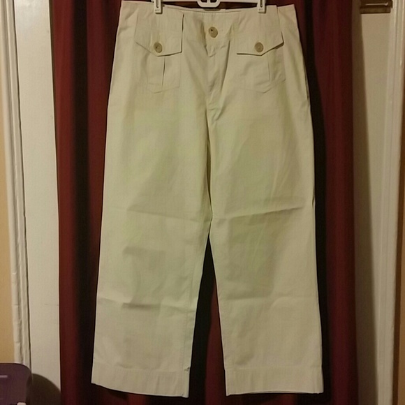Banana Republic NWOT Long Capri Cream SZ16