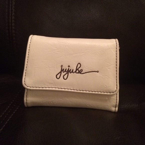 Ju ju be earth leather be thrifty wallet