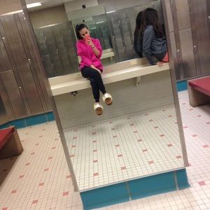 Meet your Posher, Vanessa