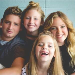 Meet your Posher, Cathy