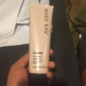 Mary Kay time wise 3-in-1 cleanser