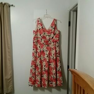 Plus size sun dress