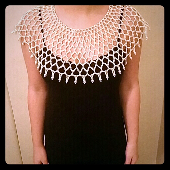 Pearl Collar Necklace