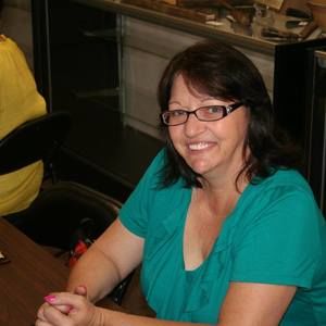 Meet your Posher, Gail