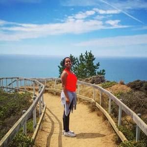 Meet your Posher, Helen