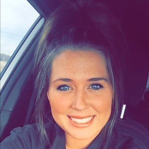 Meet your Posher, Bailey