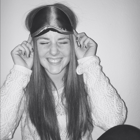 Meet your Posher, Paige