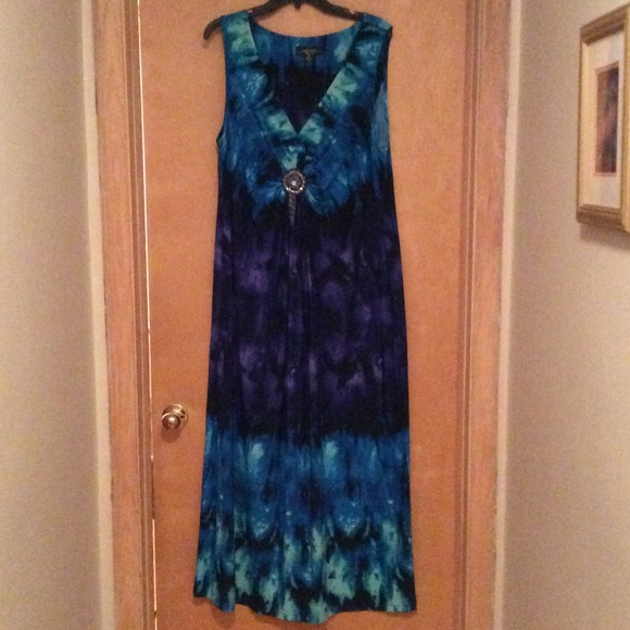Maxi Dress - Picture 3 of 4
