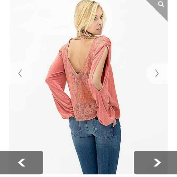 🚫🚫SOLD🚫🚫  Gimmicks size medium - Picture 2 of 4