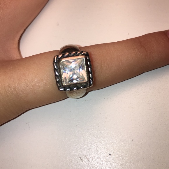 ring - Picture 2 of 2