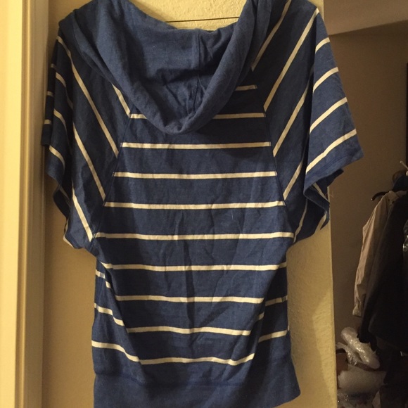 Striped batwing top - Picture 3 of 4
