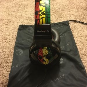 Skullcandy Head Phones