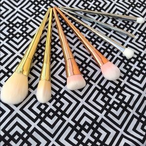 Shine Metallic Brushes (7pcs)Set