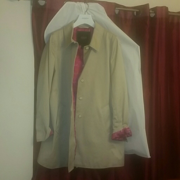 Coach trench coat