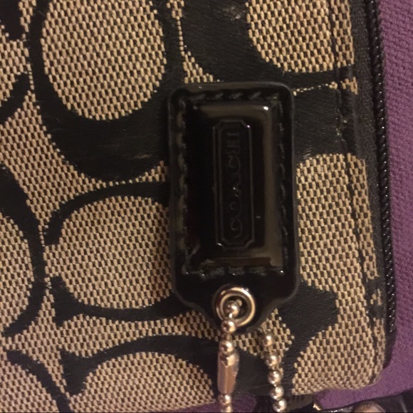 Coach Wristlet - Picture 3 of 3