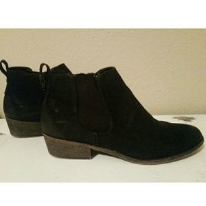 Black Ankle Boots