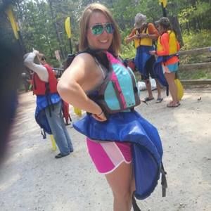 Meet your Posher, Danelle